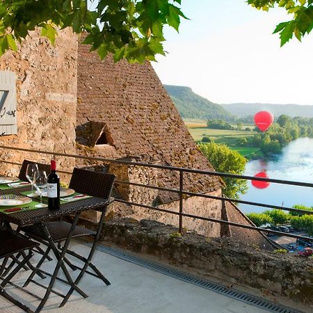 Au Coeur De Beynac, Superbe Maison Du 14Eme Siecle Avec Jardin Panoramique Exterior photo
